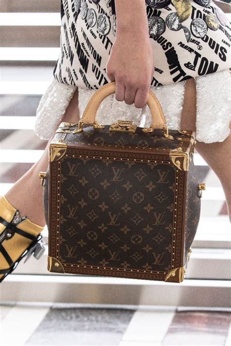 is louis vuitton cheaper in greece|louis vuitton athens.